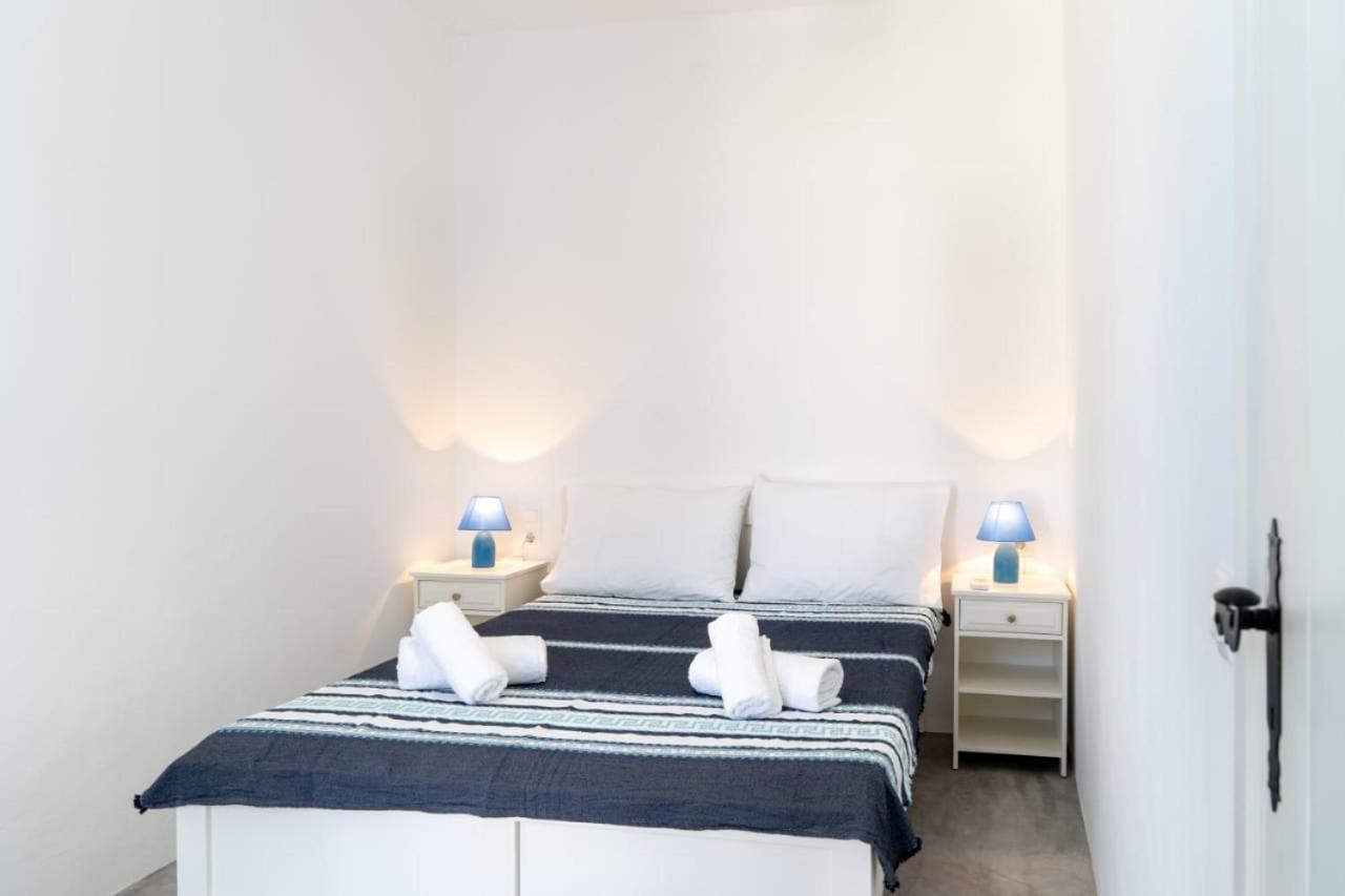 Blue Moon Apartments Makry Gialos  Exterior photo